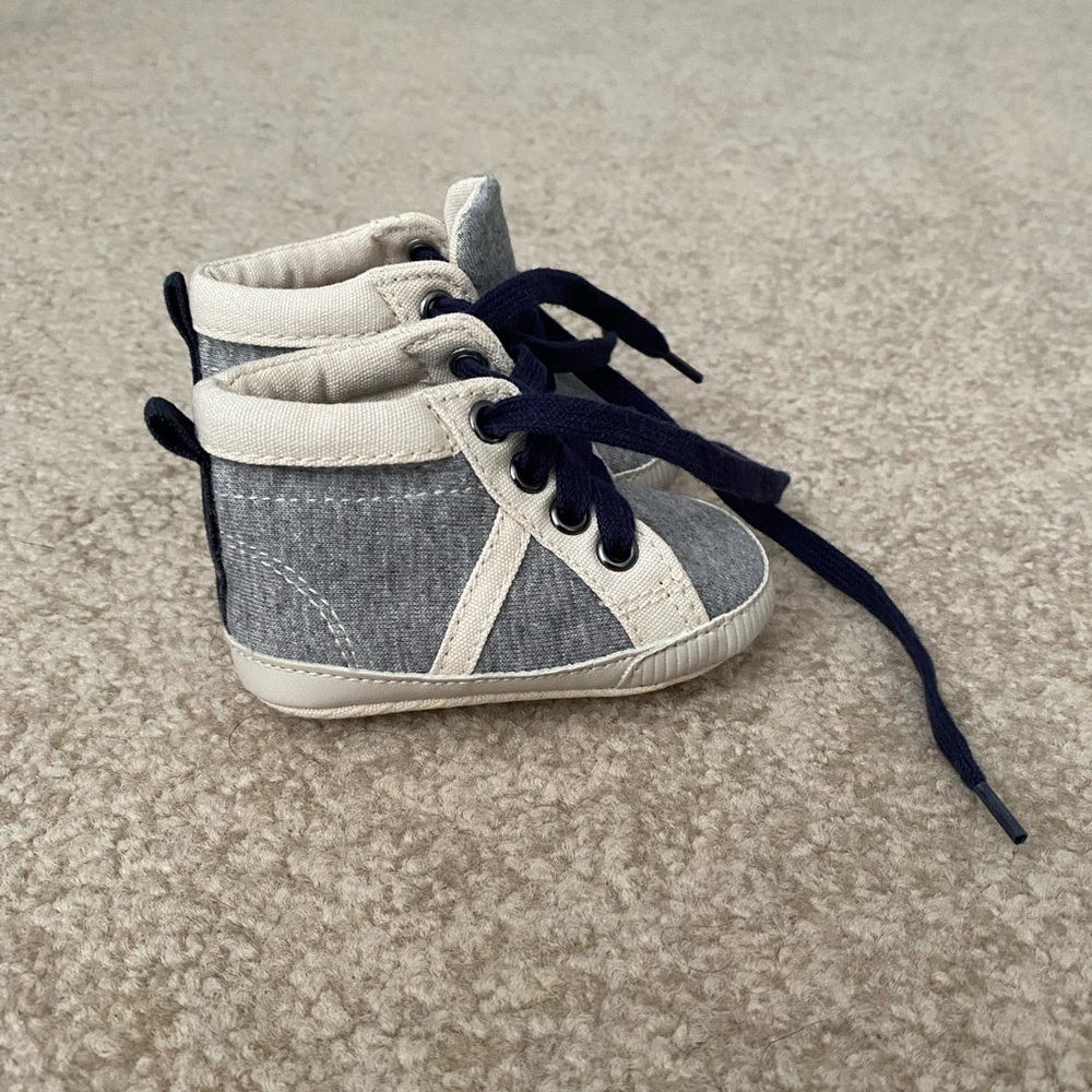 Baby Gap Shoes 3-6 Month